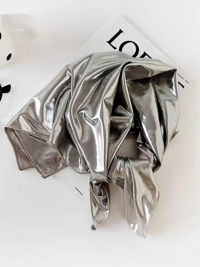 Foulard carré argenté Y2K 2026, style rétro épicé, châle pour cheveux, protection solaire, bandana, 