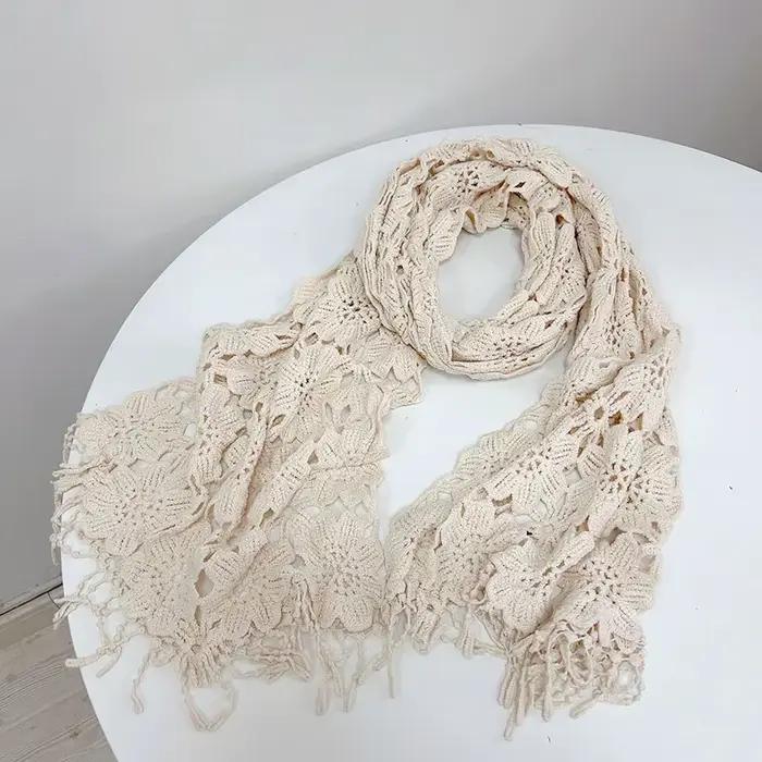 Écharpe en tricot au crochet pour femme