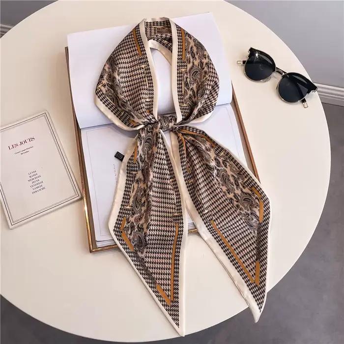Écharpe imprimée cheval de marque de luxe pour femme