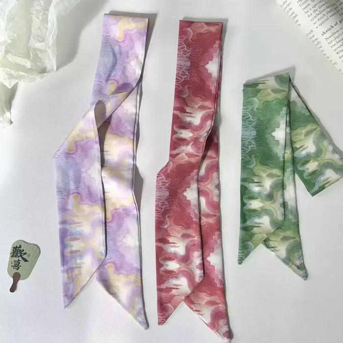 Écharpe en soie fraîche et chic