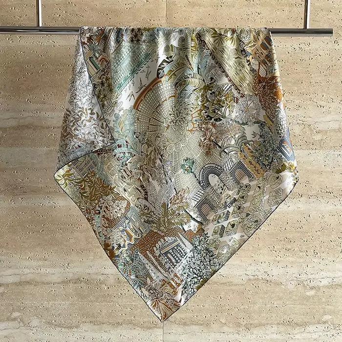 Foulard en soie twill vert élégant multifonction pour femmes tous les styles et occasions de l'année