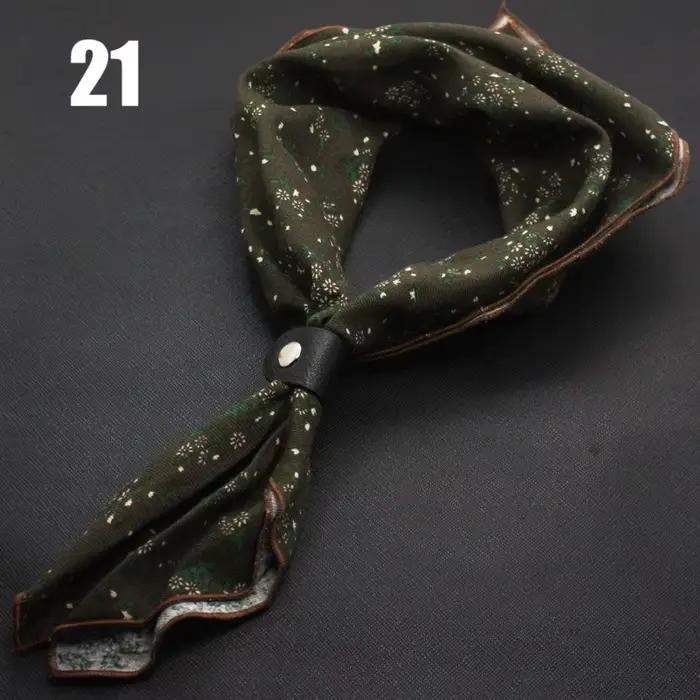 Version coréenne Joker hommes et femmes foulards mode britannique petits carrés automne hiver Vintage motif coton écharpe de luxe