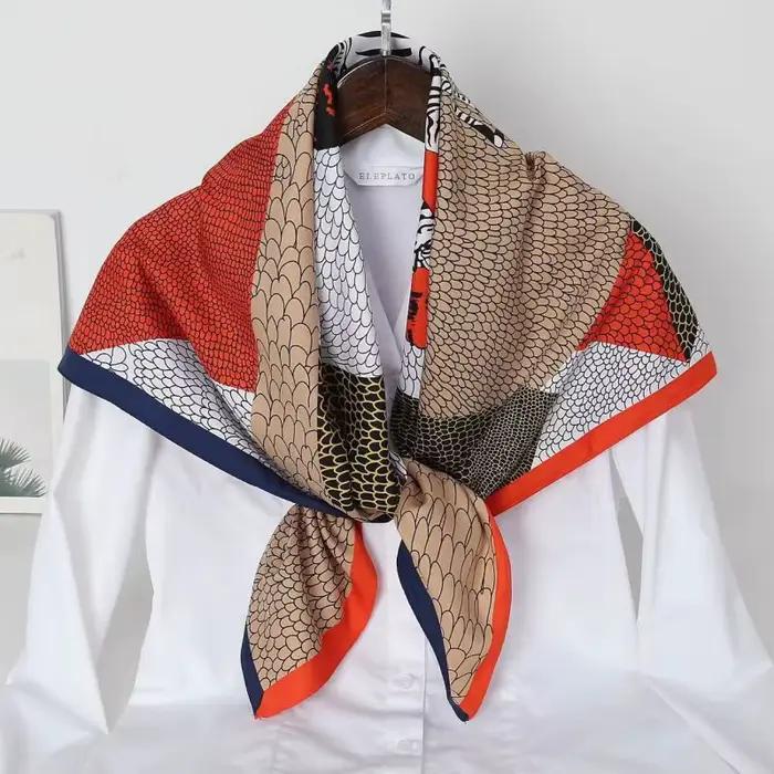 Foulard carré de haute qualité pour femme