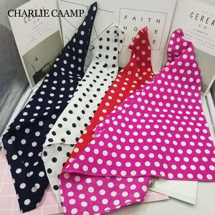 Écharpe carrée en coton à pois pour femmes