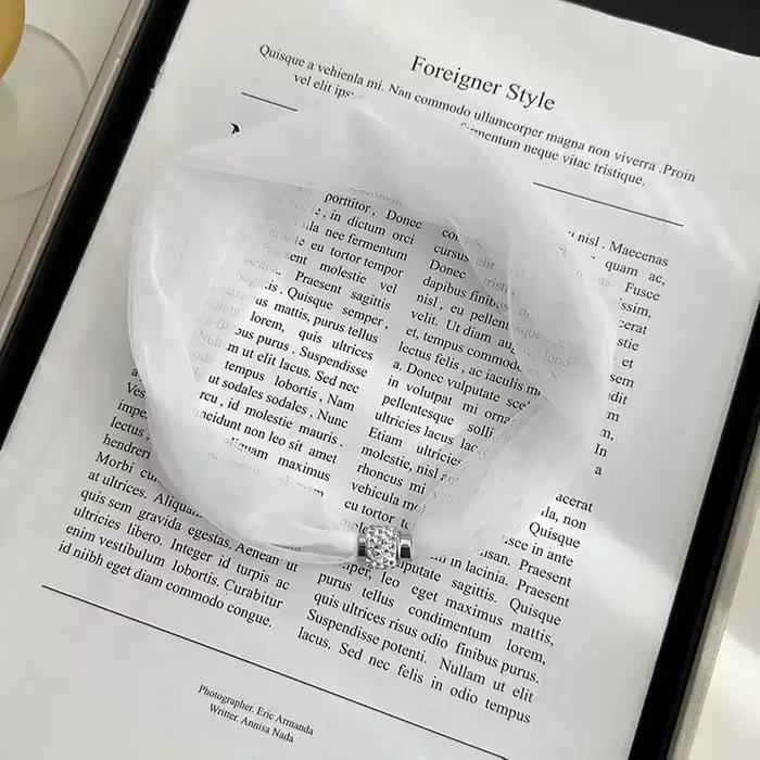 Écharpe d'été en dentelle pour femme