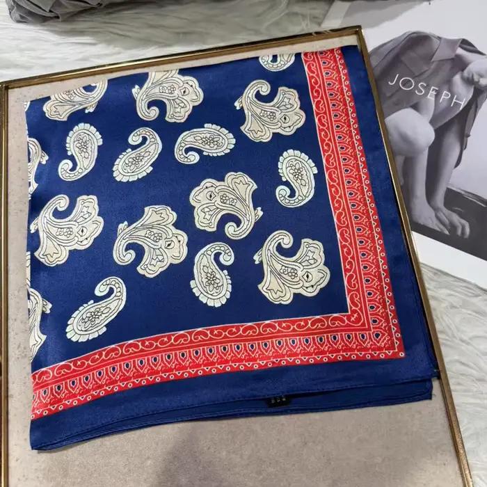 Foulard en soie de mûrier BYSIFA avec motif paisley pour femmes élégantes et modeuses pour toutes les saisons et occasions décontractées