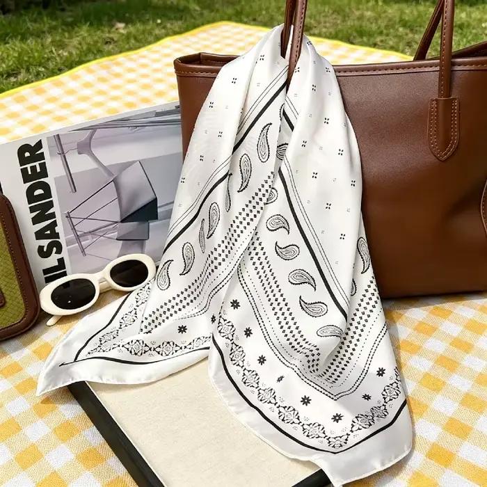 Foulard fleuri en polyester multifonction pour femme élégance chic sac à main châle hijab décontracté années entières