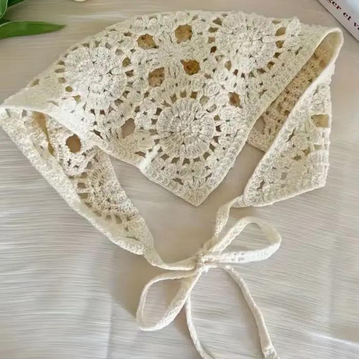 Foulard triangulaire en crochet pour femme