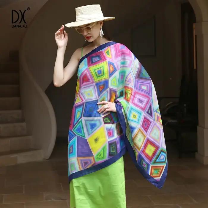 Écharpe en soie Dana Xu imprimé géométrique coloré pour femme, écharpe de plage et de mode, multifonctionnelle pour toutes les saisons et occasions