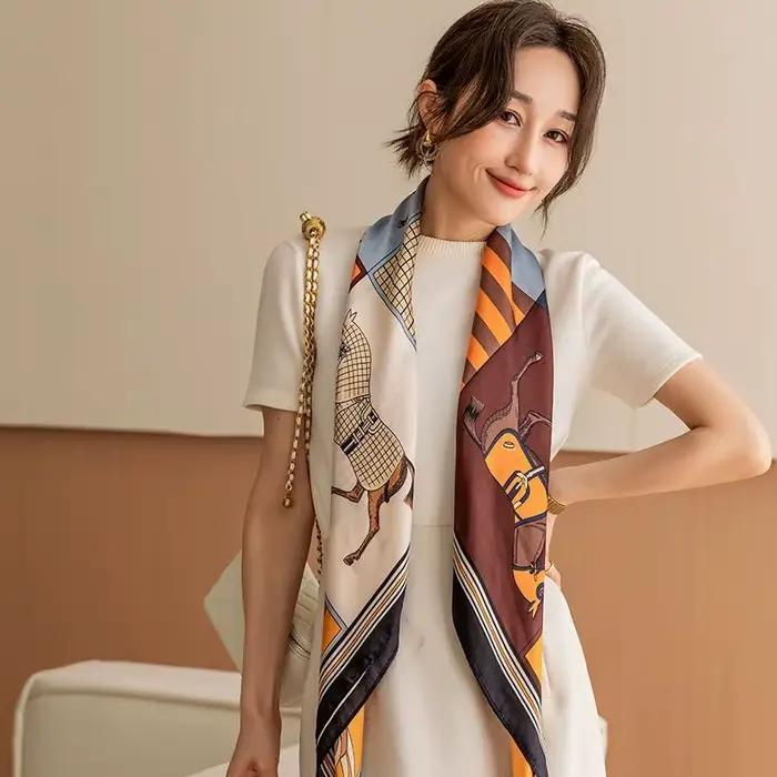 110X110 Li brocart léger luxe foulard en soie femmes modèle chaud nouvelle imitation