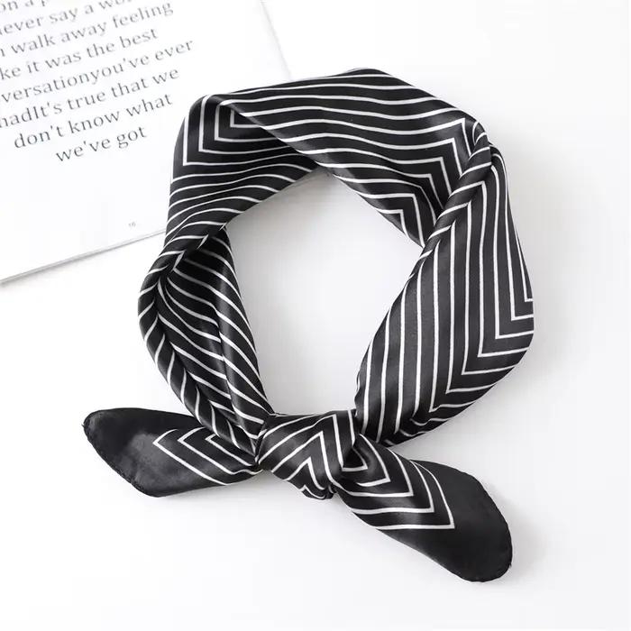 Écharpe rayée polyester pour femme, style mode, foulard carré 60x60cm, polyvalent pour quatre saisons, extérieur, cadeau parfait