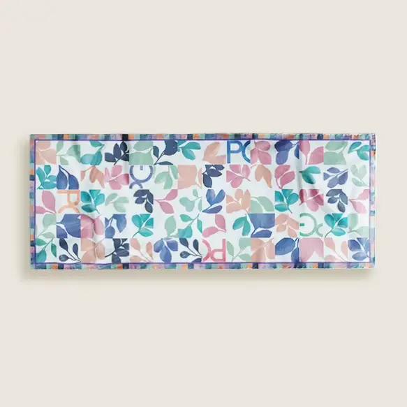 Écharpe en soie haute couture pour femme avec motifs uniques style niche pour toutes les saisons et occasions spéciales