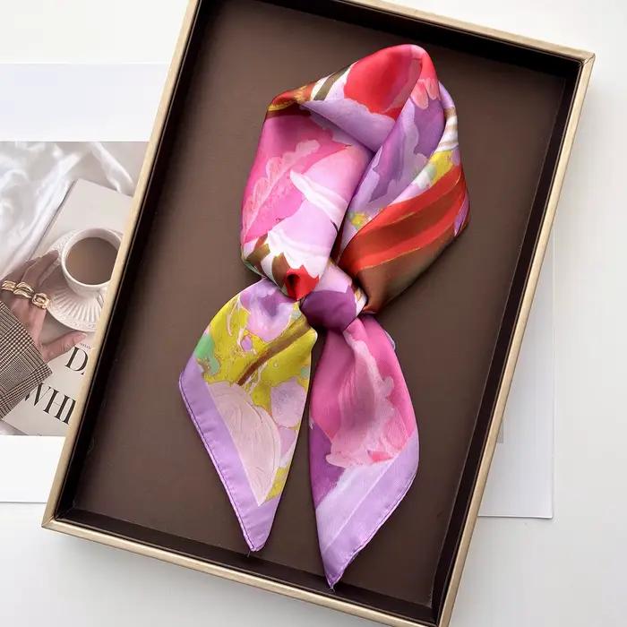 Foulard imprimé floral en soie imitation pour femme