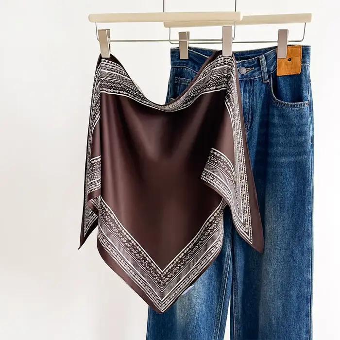 Écharpe triangulaire en sergé Stackable Wear