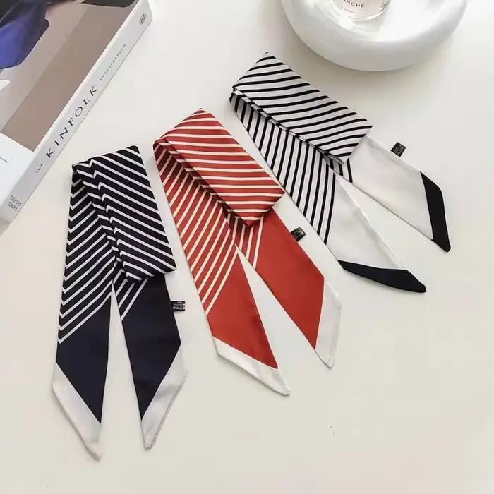 Petit foulard en soie à rayures simples pour femme