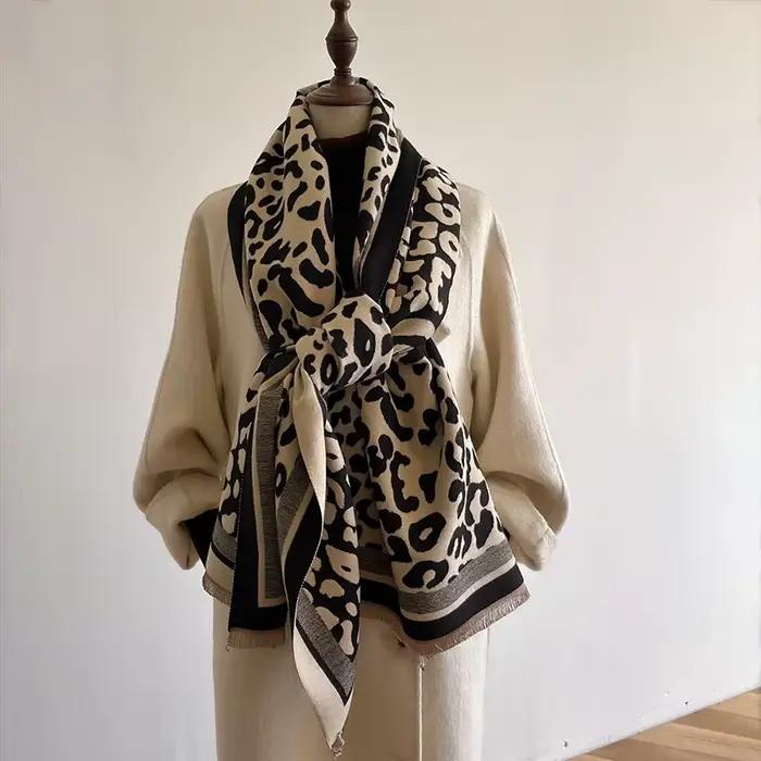 Foulard de luxe pour femmes