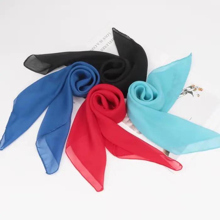 Écharpe carrée en polyester mousseline de soie pour femme, élégante et versatile, idéale pour la plage, diverses occasions et cadeaux pour femmes