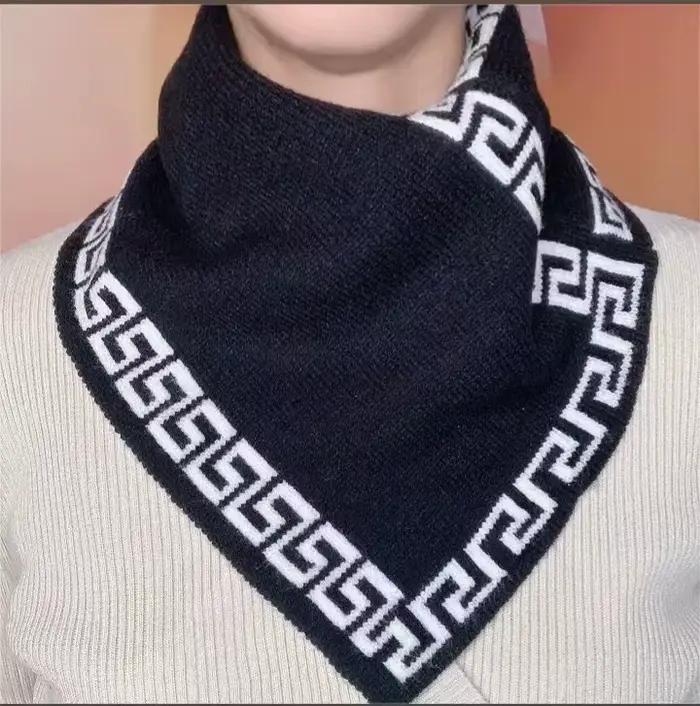 Écharpe tricotée chaude à motif géométrique tendance pour femme