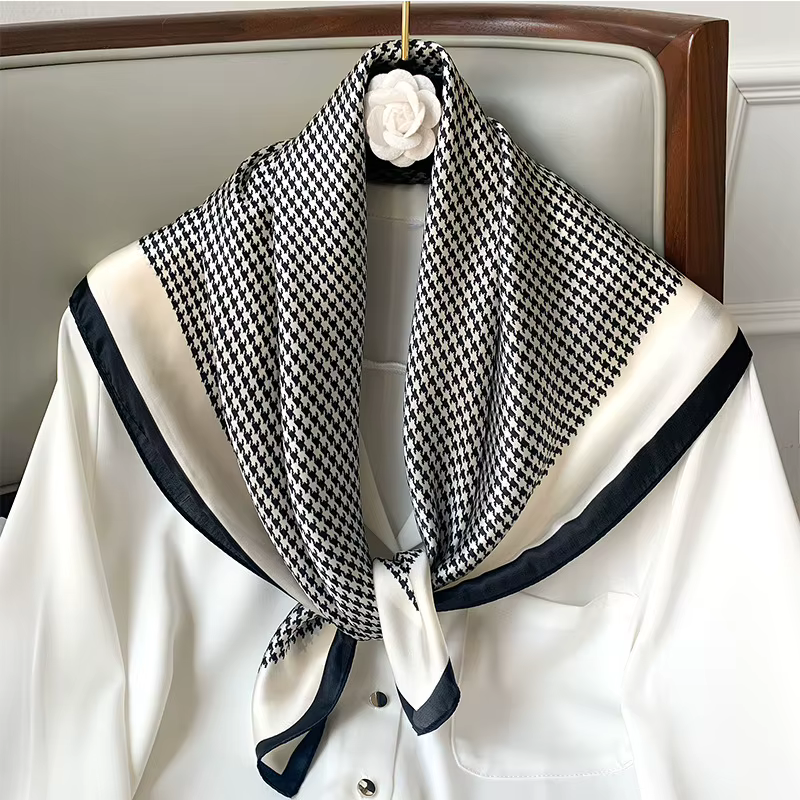 Foulards de mode pour femmes châle imprimé soie Satin Hijab écharpe femme Bandana 70*70 cm marque de