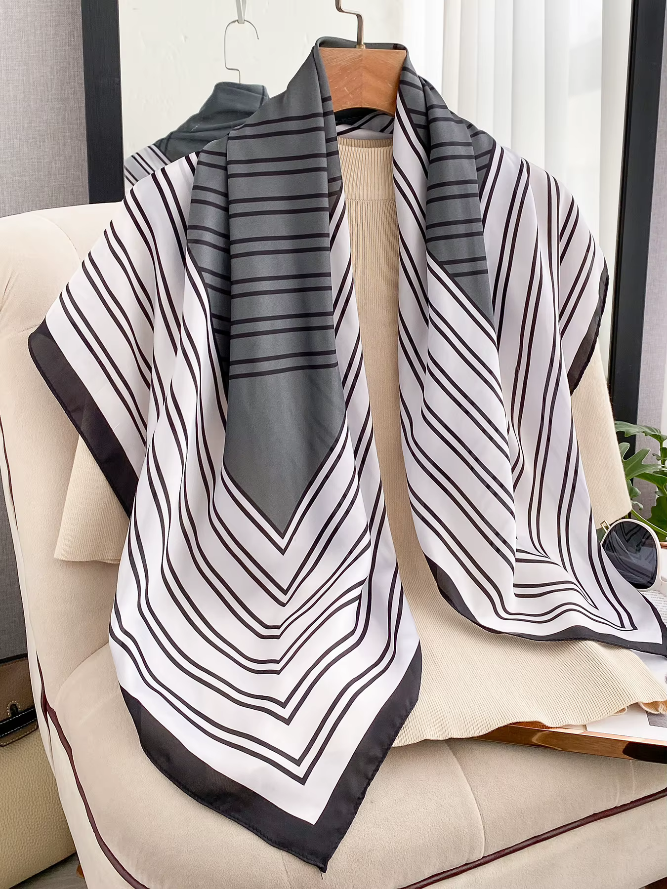 Écharpe carrée en soie de luxe 90*90cm pour femme, châle imprimé tendance, foulard élégant, bandana,