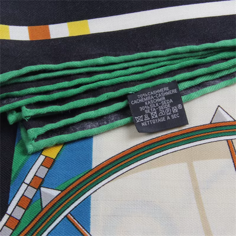135CM Foulard en cachemire de soie femmes châles bouclés palais chariot imprimé foulards carrés enve