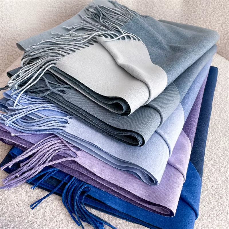 Écharpe en cachemire solide pour femme, 40 couleurs, châle chaud, Hijab, couverture Pashmina, pompon