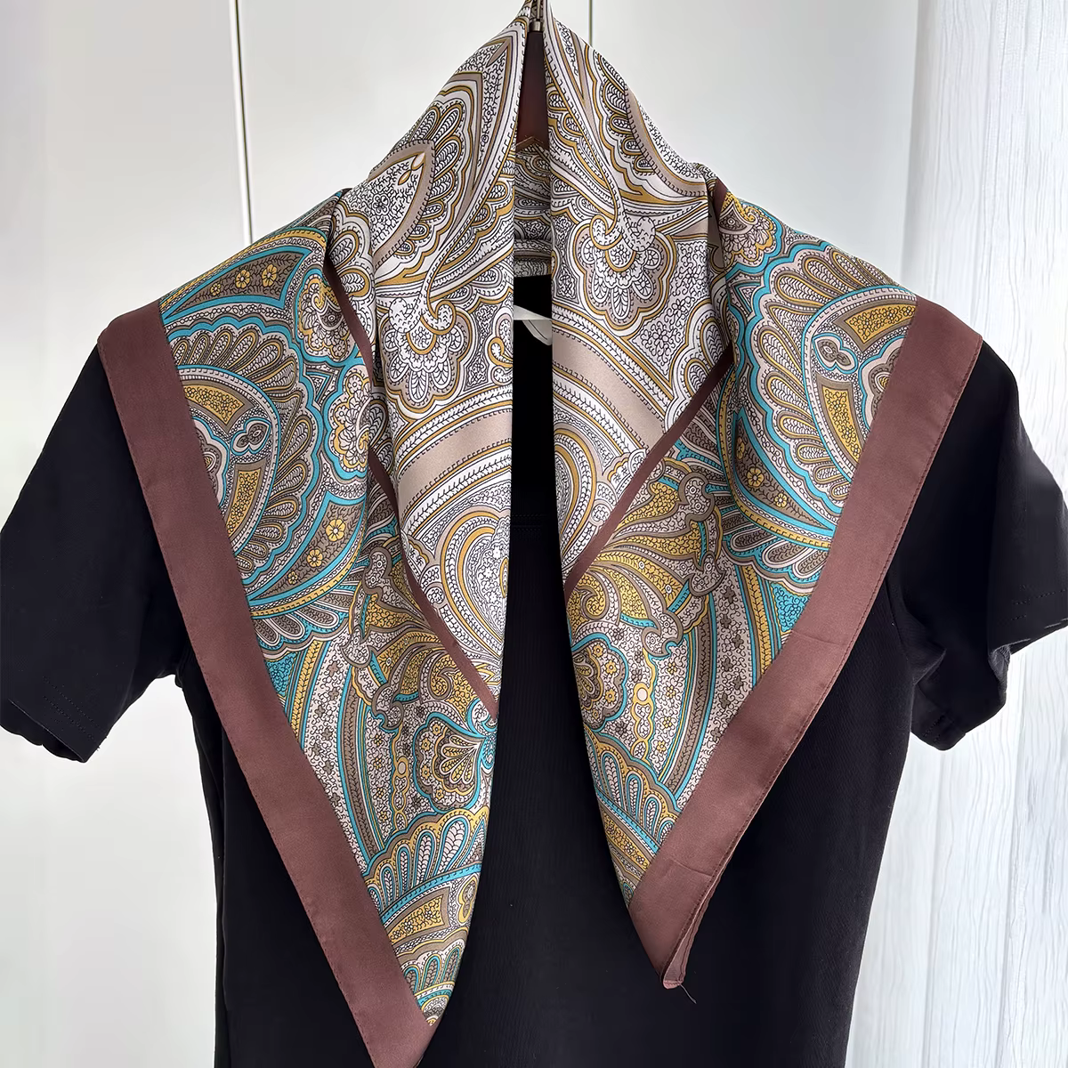 Écharpe printemps/été pour femme, foulard, décoration extérieure, écharpe carrée à imprimé cachemire