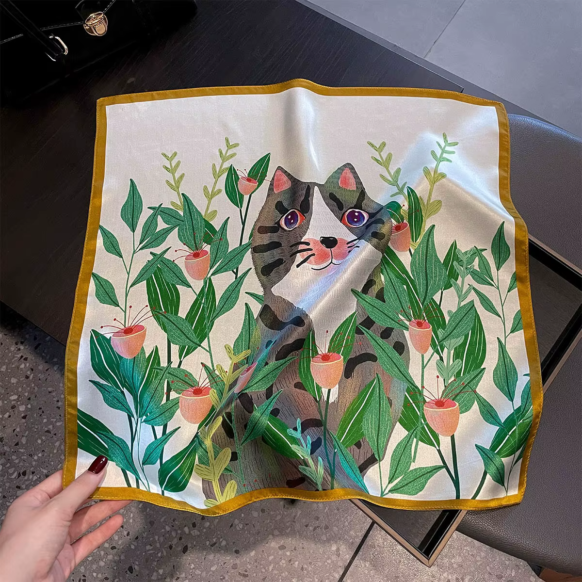100% foulard en soie de mûrier pour femmes mignon dessin animé chat imprimé foulard châles filles mo