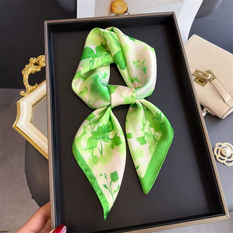 Écharpe carrée verte tendance 70*70cm pour femmes, hijab élégant, foulard, châle, écharpe en soie do