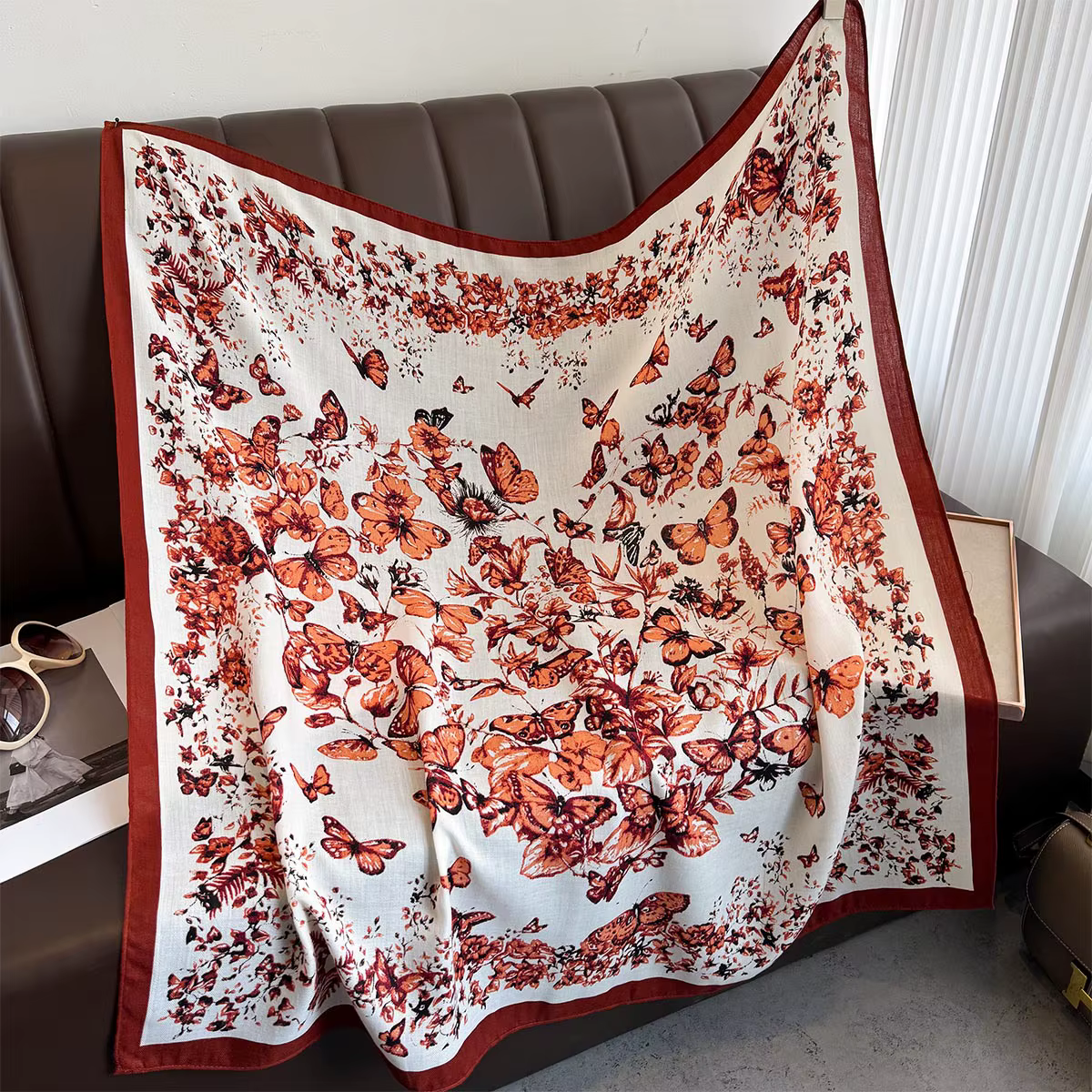 Grand foulard en soie pour femmes, foulards carrés imprimés, bandanas, châle de voyage de luxe, étol