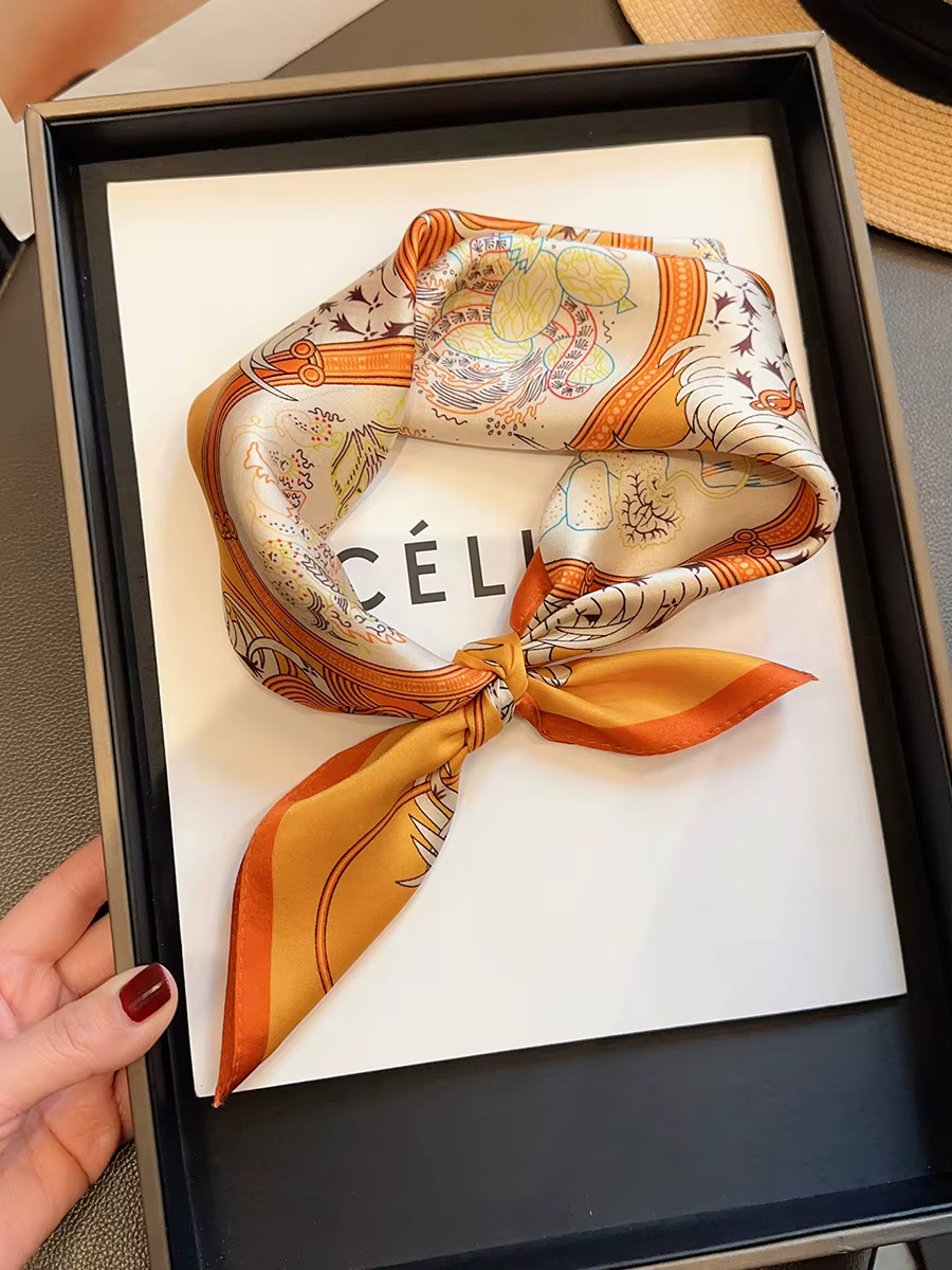 Nouvelle collection printemps : Foulard carré en soie orange pour femme, protection du cou, foulard