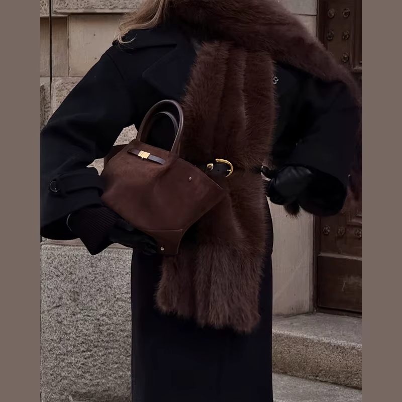 Écharpe à pompons en fausse fourrure pour femmes, foulard en fourrure moelleuse, châle de luxe, acce