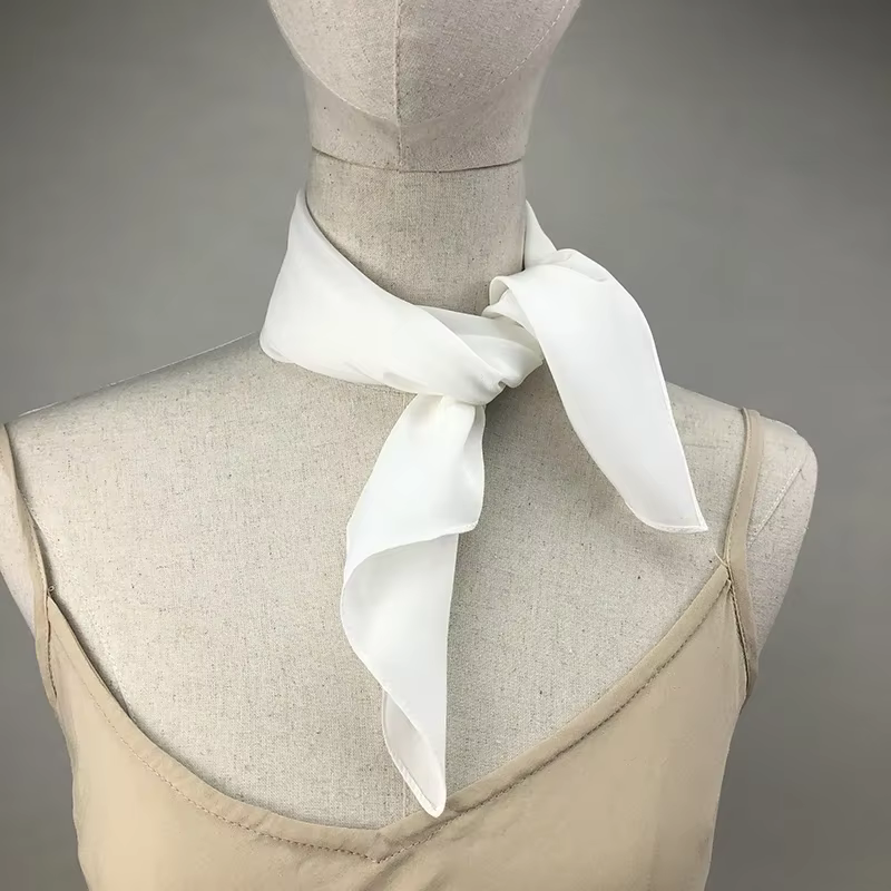 Nouveau foulard en soie pour femmes, châles à col carré, Bandana blanc solide, bandeau pour cheveux,