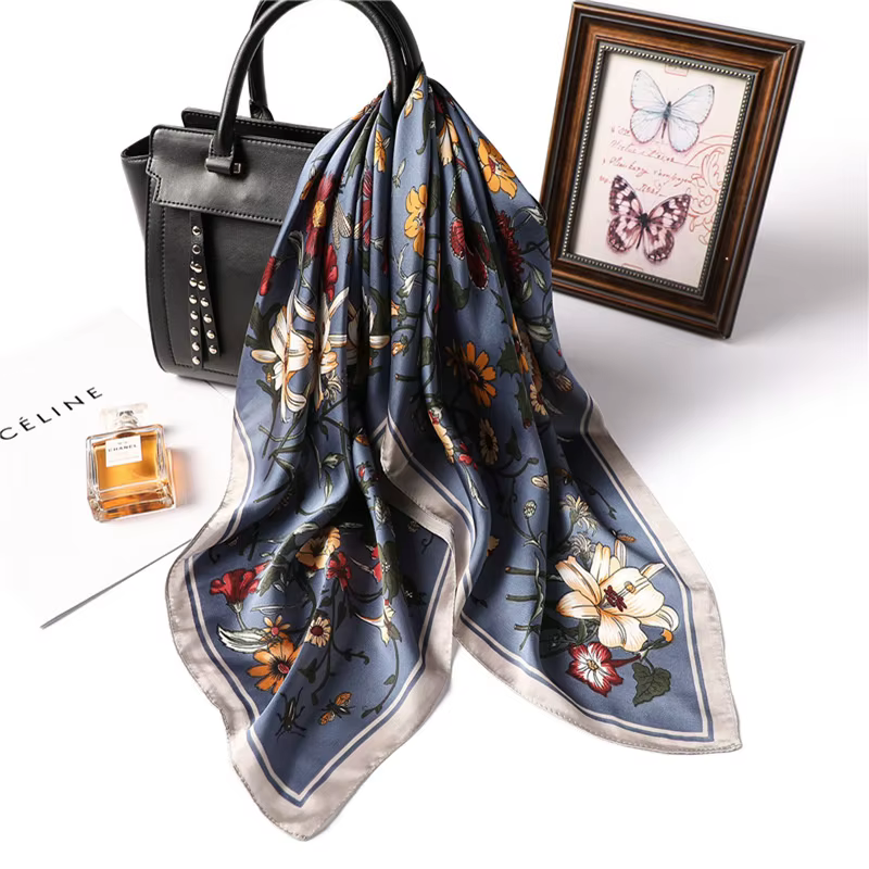 Foulards de luxe imprimés pour femmes, foulard en soie, décorations florales, petites cravates, band
