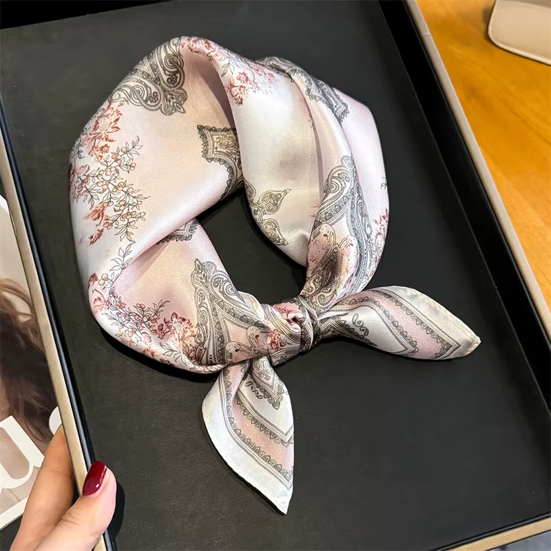 100% foulard en soie rétro croix fleur motif foulards carrés pour foulard pour femme foulard en soie