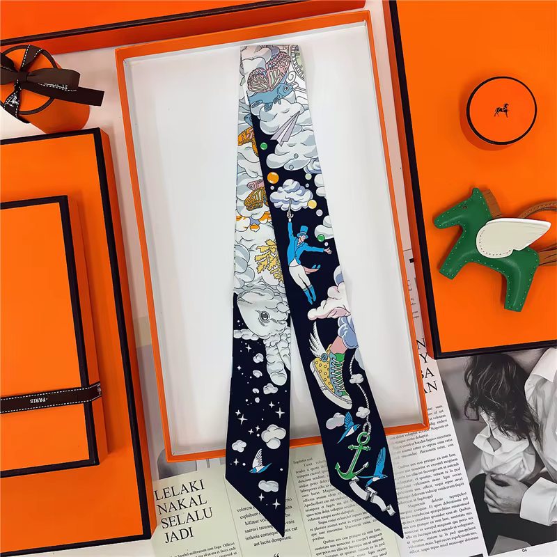 Marque Design sergé 100% Foulard en soie de mûrier pour les femmes de luxe mode écharpe dame Foulard