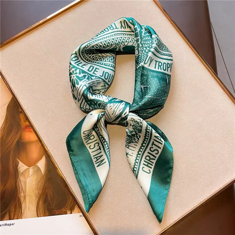 Foulard en Satin doux pour femmes, foulard carré imprimé à la mode, accessoires professionnels de 70