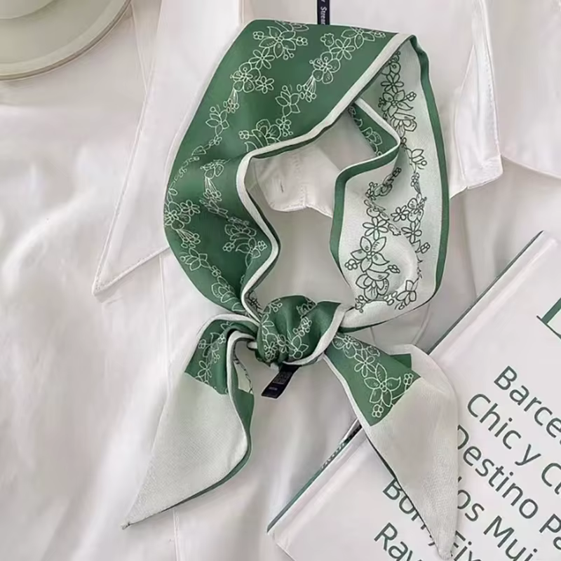 Luxary marque Design fleur imprimé Foulard en soie pour les femmes mode cheveux bandeau Foulard dame