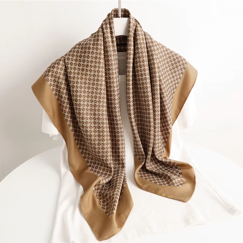 90*90 cm Satin écharpe Scarftop chapeaux pour femme mode quatre saisons cheveux accessoires Hijab Fo