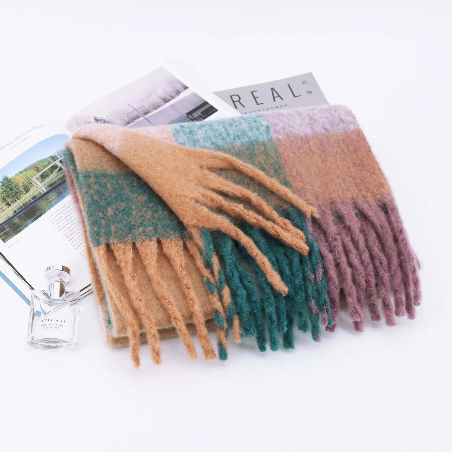 Écharpe à carreaux arc-en-ciel pour femme, châle épaissi, frange assortie, mohair, document premium,
