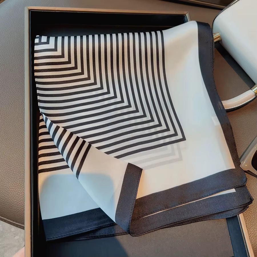 Écharpe 100% soie de mûrier à rayures noires et blanches pour femmes, foulard carré en satin, foular