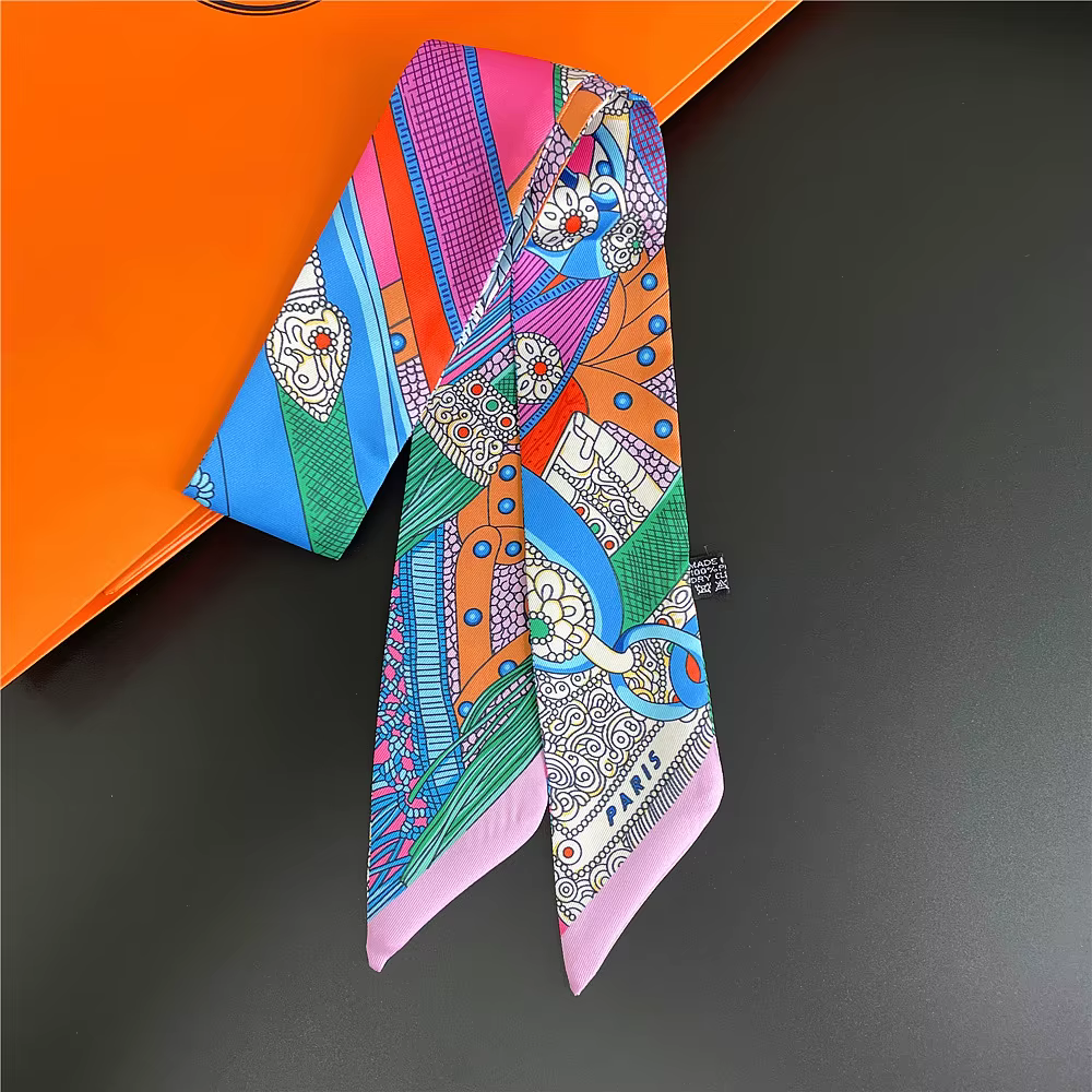 Magnifique Foulard d'été imprimé selle