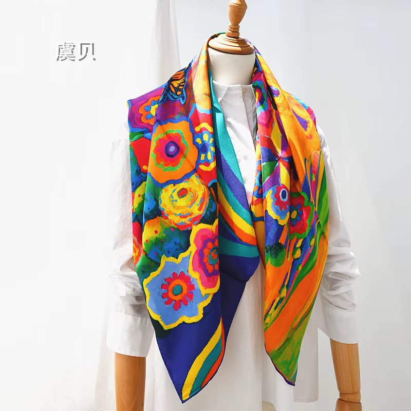 Foulard en soie naturelle imprimée colorée pour femmes