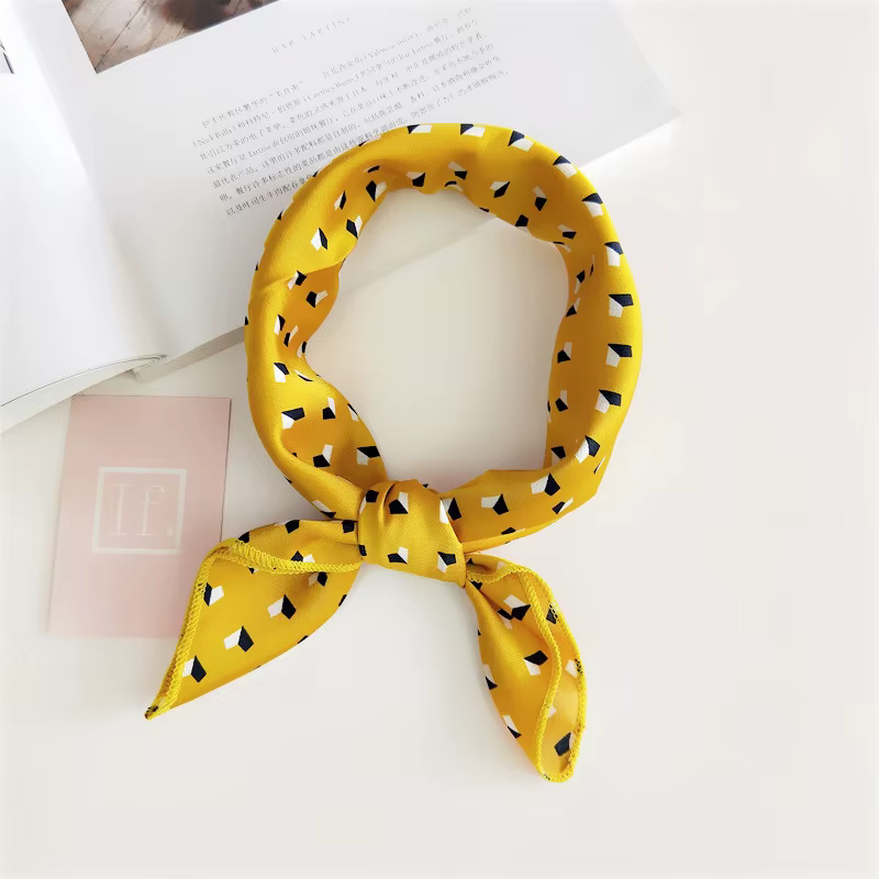 Foulard carré rayé pour femmes