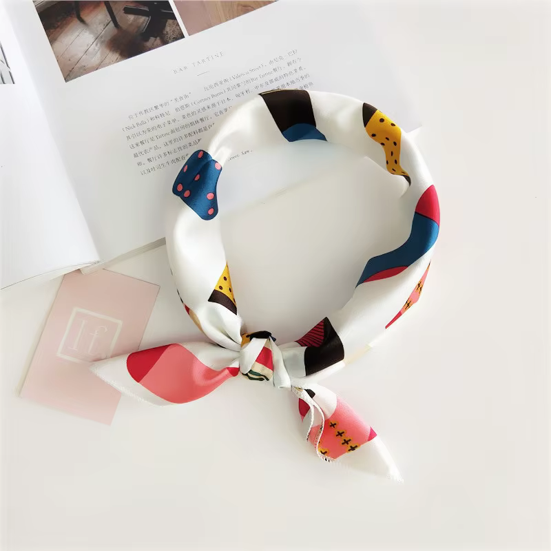 Foulard carré rayé pour femmes