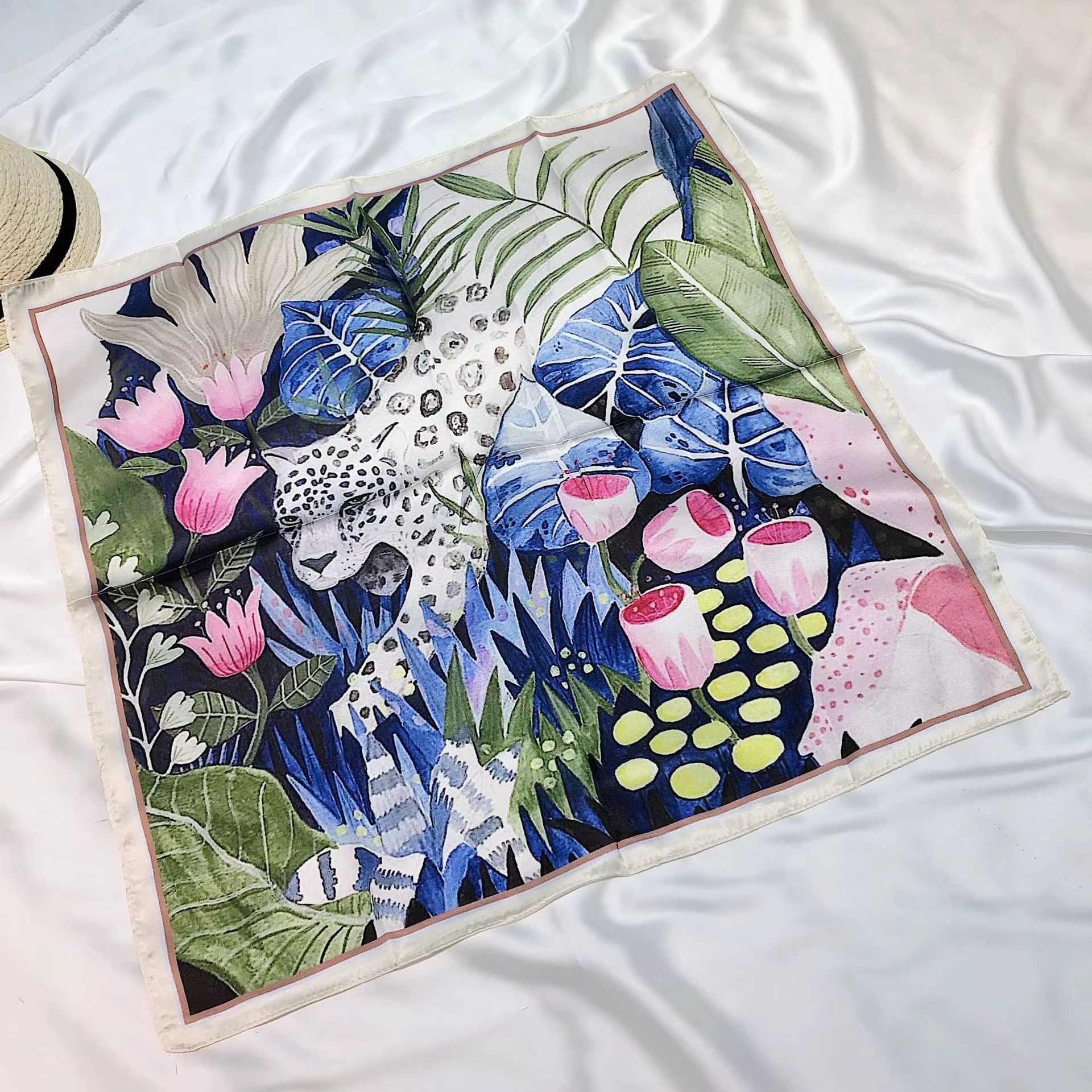 Ins écharpe carrée femme ruban coréen printemps et été foulard multi-fonction femmes