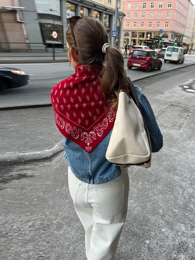 Écharpe Tricotée Réversible en Jacquard pour Femme