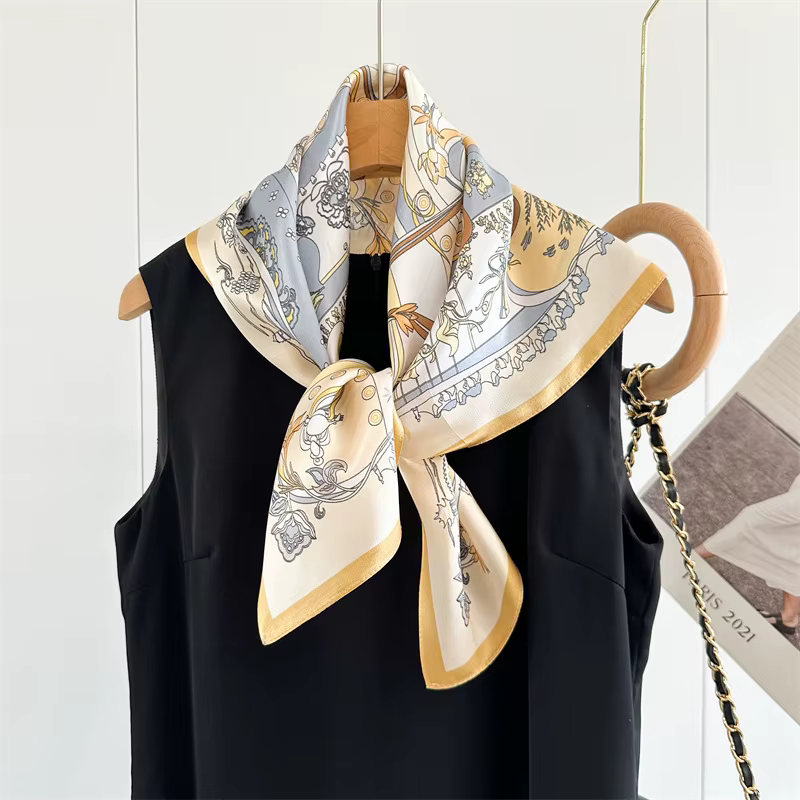 Foulard en soie de mûrier pour femmes