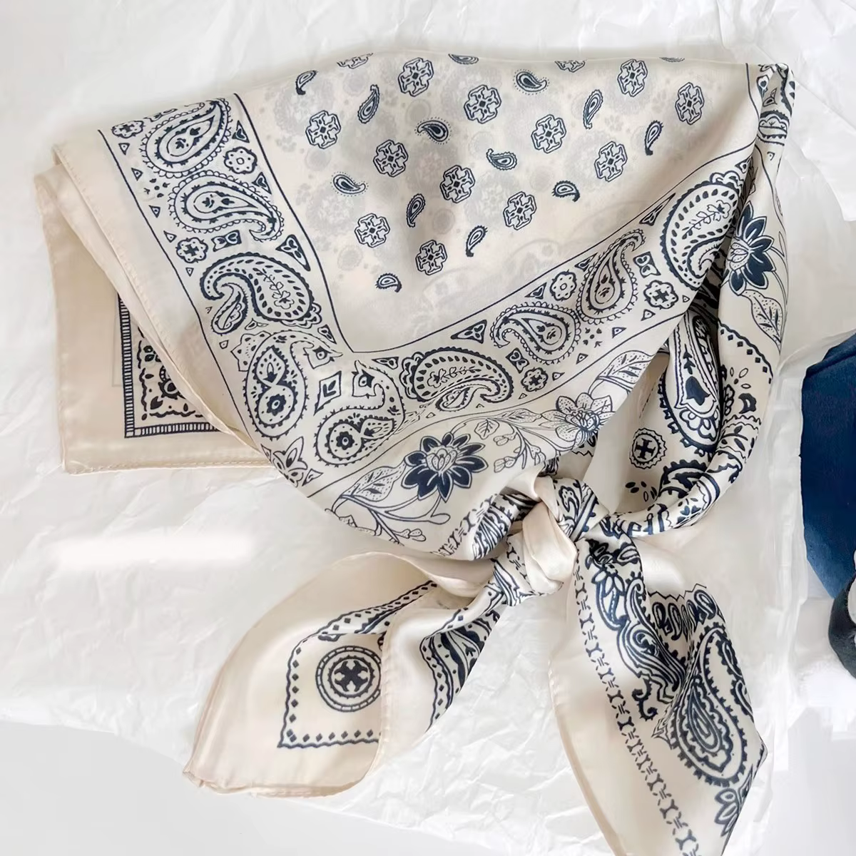 Paisley – foulard carré Vintage de printemps
