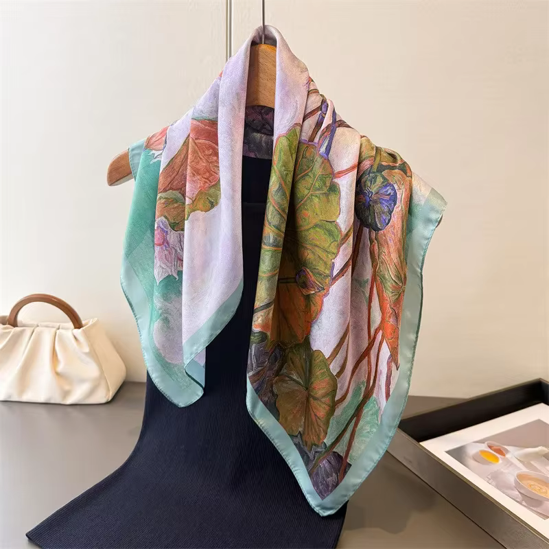 Écharpe carrée tendance pour femme